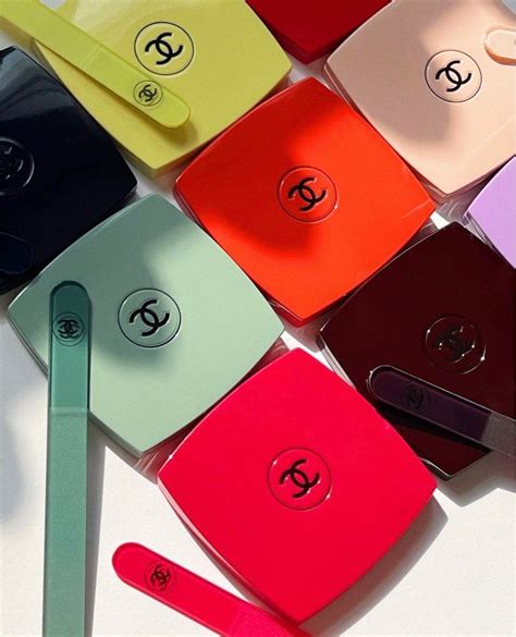 chanel morror